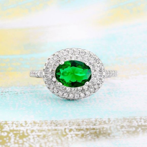 Oval Emerald Green Gemstone Ring, 925 Sterling Silver Charmed Aroma - Picture 4 of 5